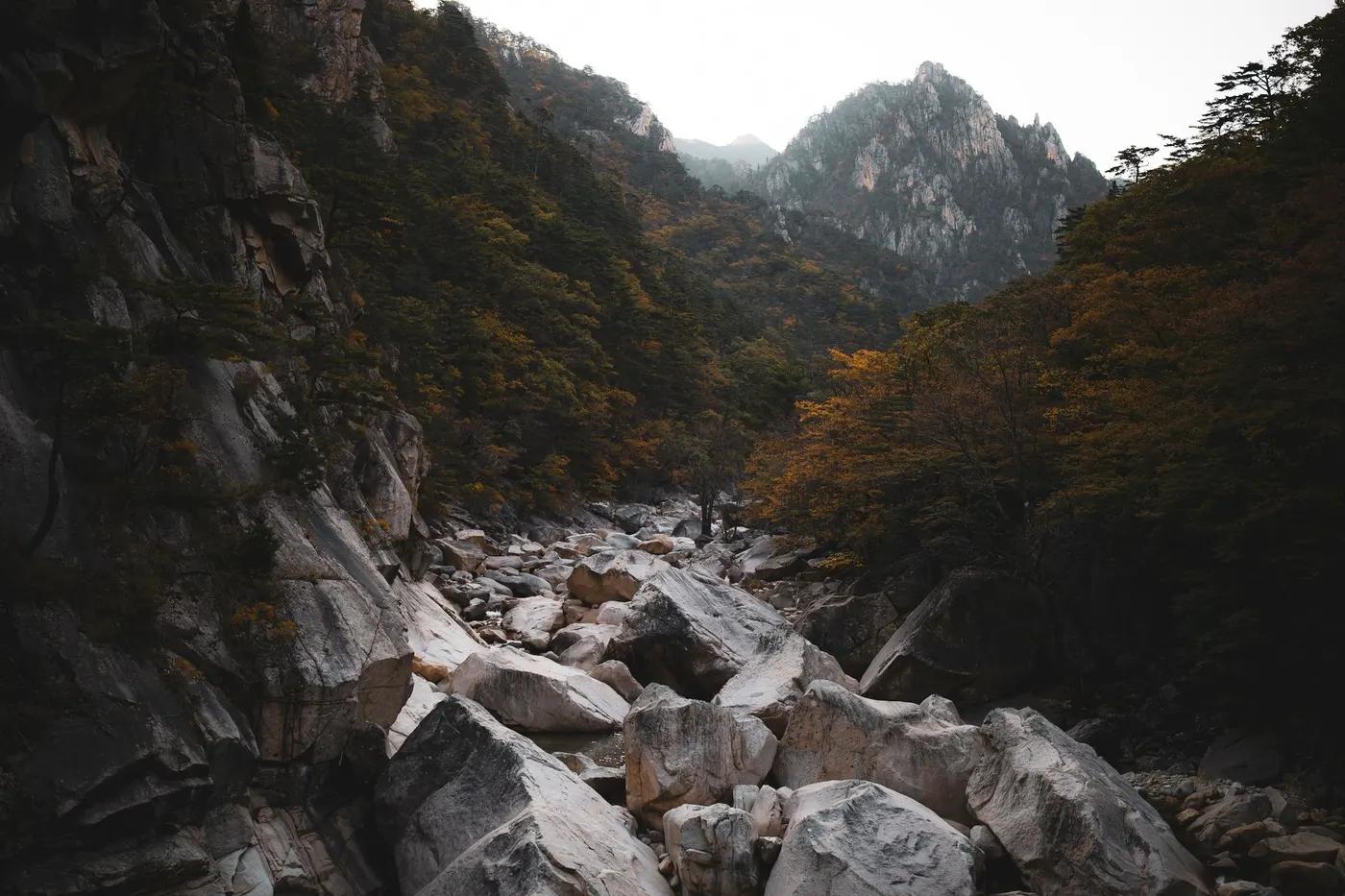 Breathtaking autumn view of a rugged valley in Seoraksan National Park, South Korea.